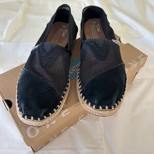 TOMS Black Mesh Suede Espadrilles, shoes size 8